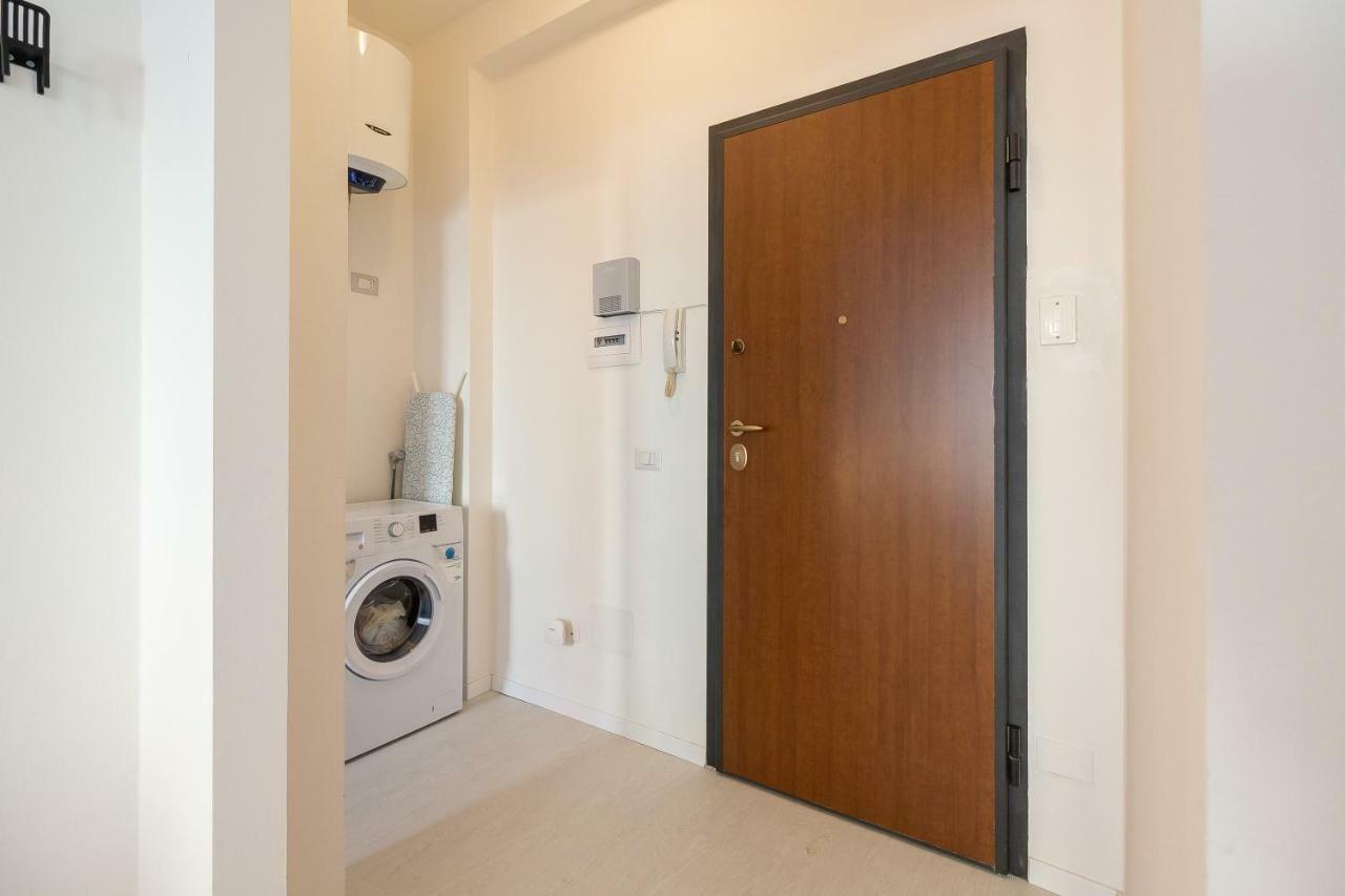 Alessia'S Flat- Milano M3 Corvetto Apartment Exterior photo